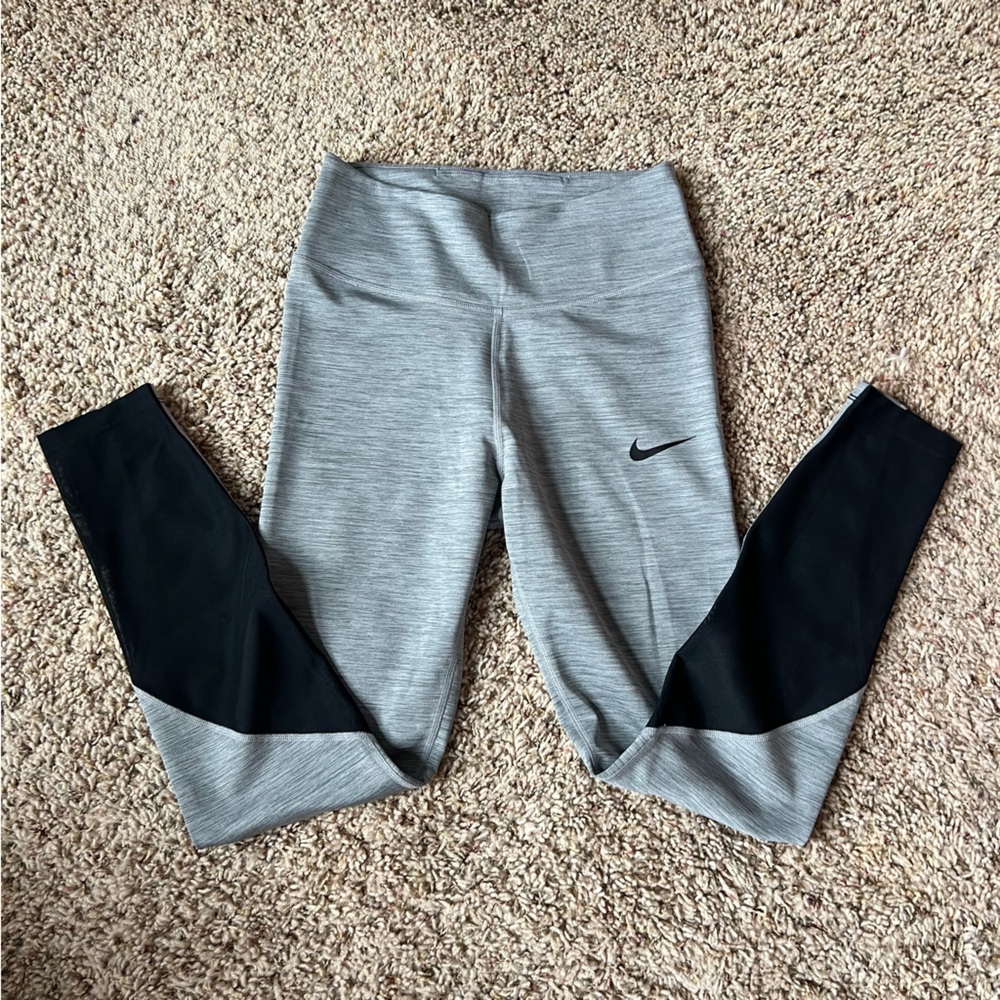 Heathered Grey Nike Leggings